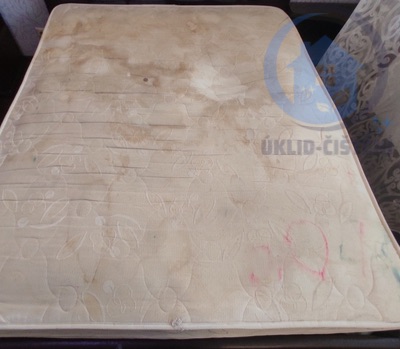 ČIŠTĚNI MATRACE (22)